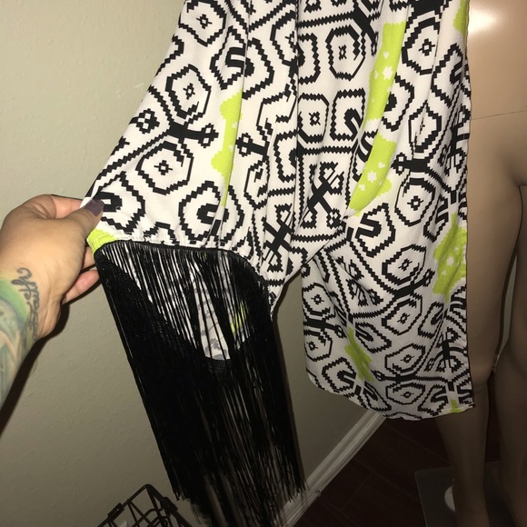 REVERSE KIMONO CARDIGAN - Picture 2 of 3